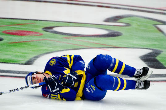 Magnus Pääjärvi-Svensson, Sverige fick en rejäl tackling