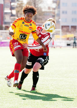 Elaine Estrella Moura, Tyresö