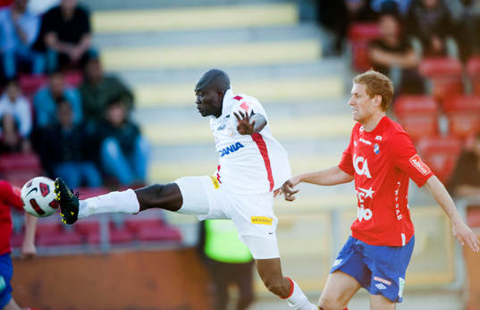 Jones Kusi Asare, Assyriska