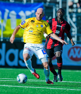 Tobias Nilsson, Falkenberg och Saihou Jagne, Brommapojkarna