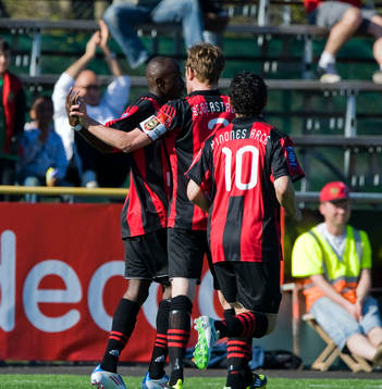 Saihou Jagne, Brommapojkarna gratuleras
