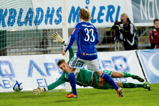 Emil Forsberg, Sundsvall gör 2-1 bakom Mirza Selimovic,