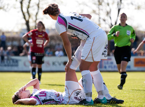 Lina Nilsson, Elin Rubensson, Ldb Malmö. Skada, smärta