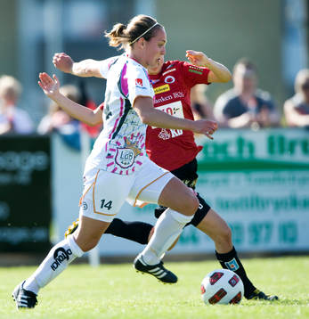 0-1 Manon Melis