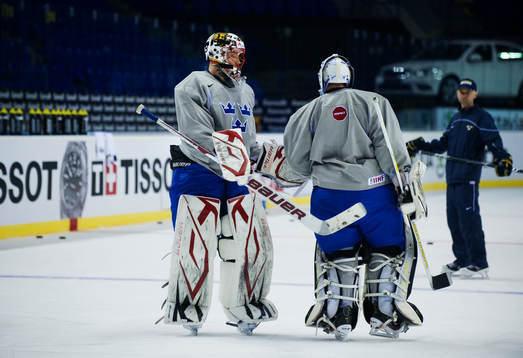 Målvakterna Anders Nilsson och Viktor Fasth