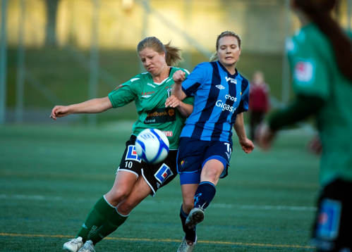 Klara Lindberg, Dalsjöfors opch Alexandra Höglund,