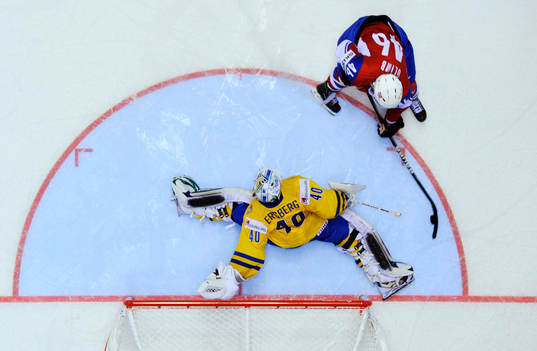 Mathis Olimb, Norge, gör det avgörande straffmålet på