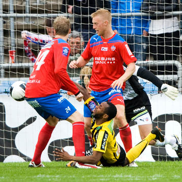 Rene Makondele, Häcken, togs hårt när han kom tillbaka