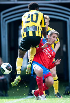 Hopp mot spelare, Dominic Chatto, Häcken och Marcus
