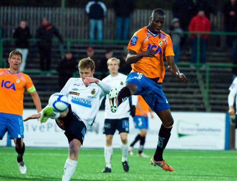 Daniel Bernhardsson, Gefle och Joe Sise, Halmstad