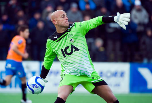 Nauzet Perez, målvakt, Halmstad