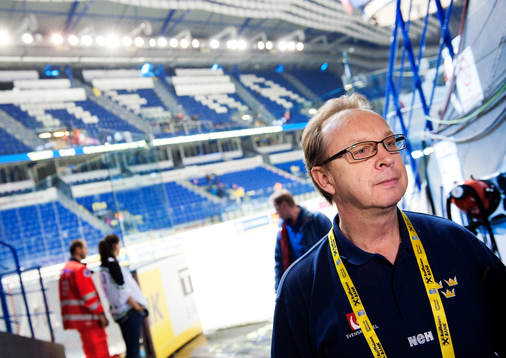 Pär Mårts, förbundskapten, i Steel Arena