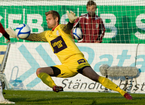 Oscar Berglund, målvakt, Assyriska