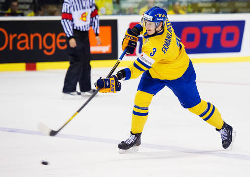 Oliver Ekman Larsson, Sverige