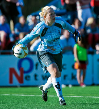 Bläddra bland fler bilder av Fotboll, dam, Damallsvenskan, Tyresö - Malmö