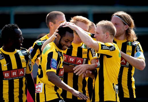 Rene Makondele, Häcken, gör 1-0, jubel