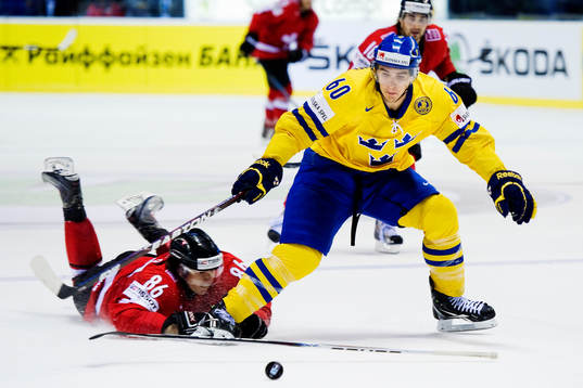 Julien Sprunger, Sverige, slänger sig