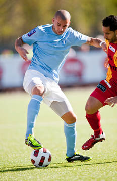 Bläddra bland fler bilder av Fotboll, Allsvenskan, Syrianska - Malmö