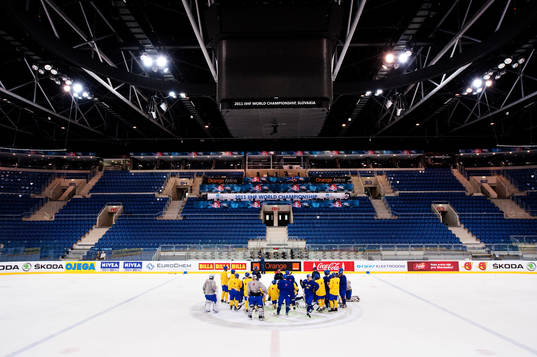 Det svenska laget tränar i Orange Arena
