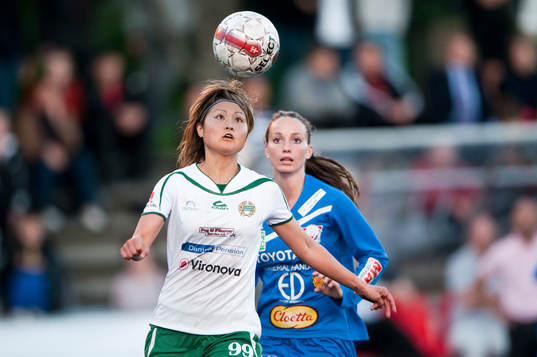 Mami Yamagouchi, Hammarby och Kosovare Asllani, Linköping
