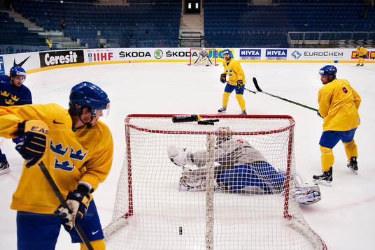 Loui Eriksson, Niklas Persson och Robert Nilsson i ett