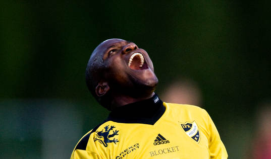 3-1, Tokelo Rantie, en soloprestation. Jubel, glädje