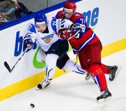 Leo Komarov, Finland