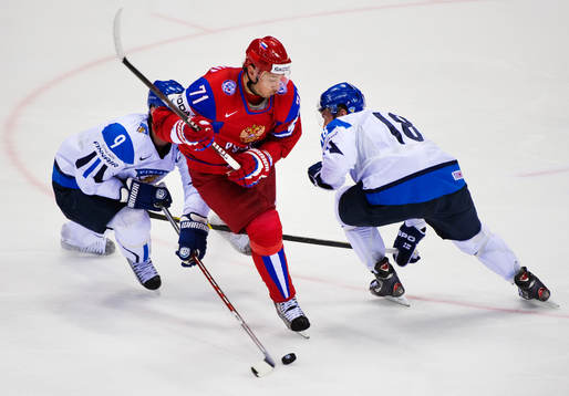 Ilya Kovalchuk, Ryssland, försöker ta sig förbi Mikko