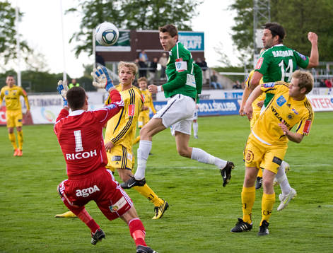 Branimir Hrgota, Jönköping, nickar in 1:0 målet