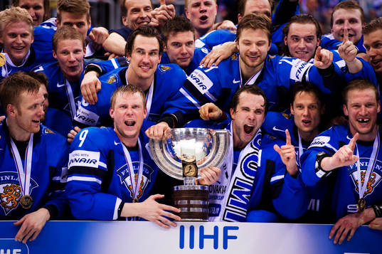 Finland vann finalen mot Sverige med 6-1. Jubel, glädje,