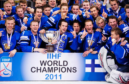 Finland vann finalen mot Sverige med 6-1. Jubel, glädje,