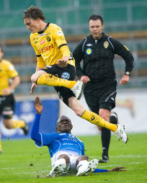 Varning, Ibrahim Koroma, Trelleborg, kapar Lasse Nilssdon,