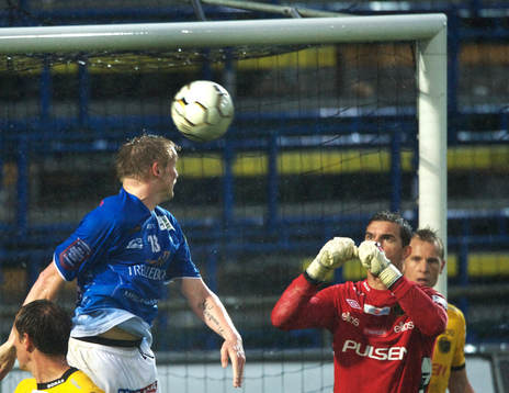 Fredrik Jensen, Trelleborg och Ante Covic, målvakt,