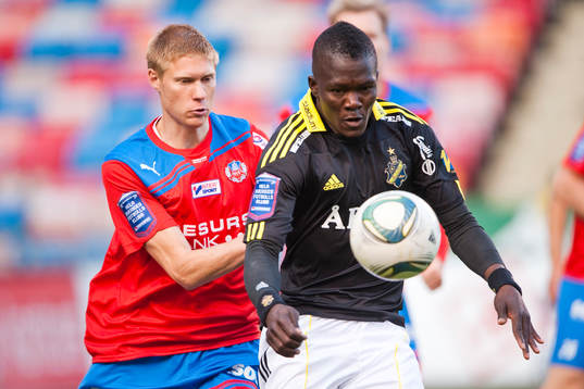 Marcus Nilsson, Helsingborg och Teteh Bangura, AIK