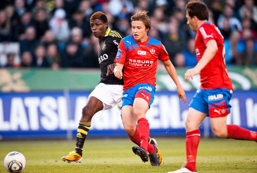 Mohamed Bangura, AIK och Simon Thern Helsingborg