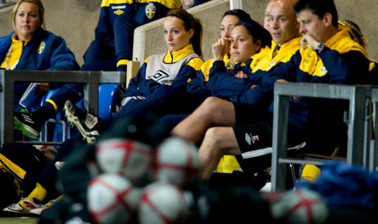 Kosovare Asllani, Sverige