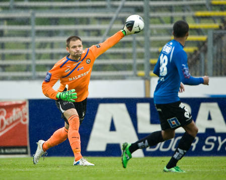 John Alvbåge, målvakt, Örevro