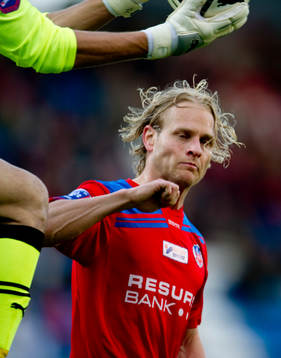 Erik Sundin, Helsingborg, är lite sen och Etrit Berisha,