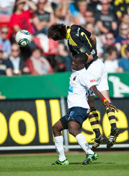 Helgi Danielsson, AIK och James Frempong, Gefle