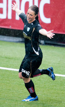 Johanna Almgren, Göteborg, gör 2-0, jubel