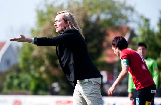 Elisabet Gunnarsdottir, tränare