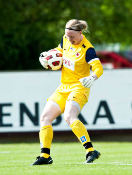 Hedvig Lindahl, målvakt