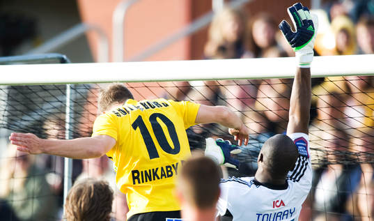 1-0, Pa Dembo Touray, Djurgården, oroas av Marcus