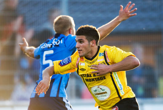 3-0 Moestafa El Kabir, Mjällby