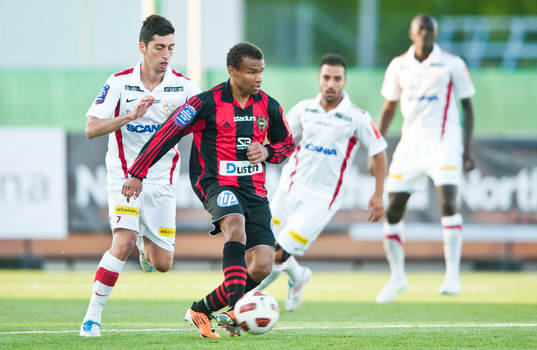 Serge-Junior Martinsson Ngou, BP