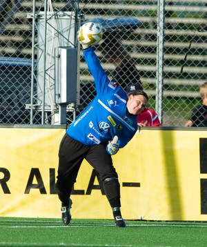 Caroline Jönsson, målvakt