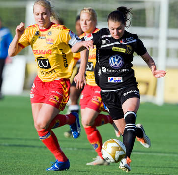 Johanna Frisk, Tyresö och Ramona Bachmann, Umeå