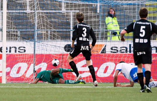 Patrik Anttonen, Örebro gör 0-2