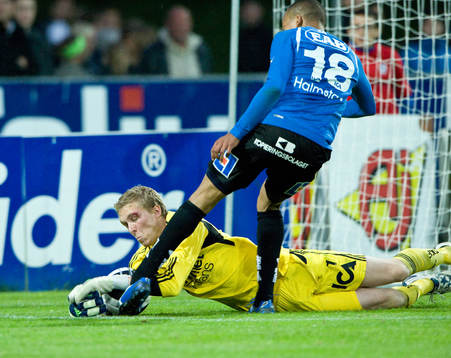 Marcus Olsson, Halmstad, Marcus Sandberg, målvakt,