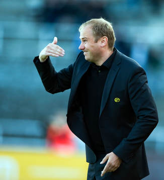 Magnus Haglund, tränare